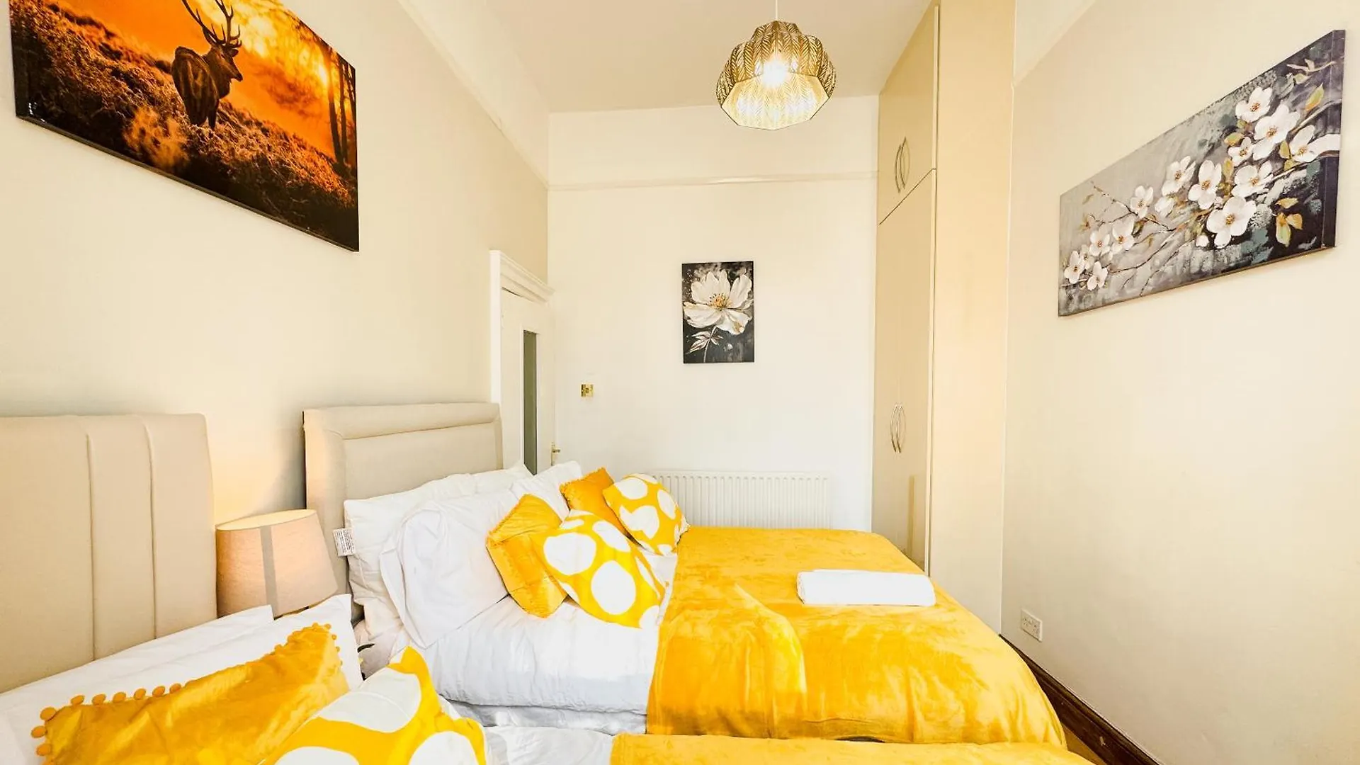 Mile End Road Apartment London By Smart Corporate Stays United Kingdom