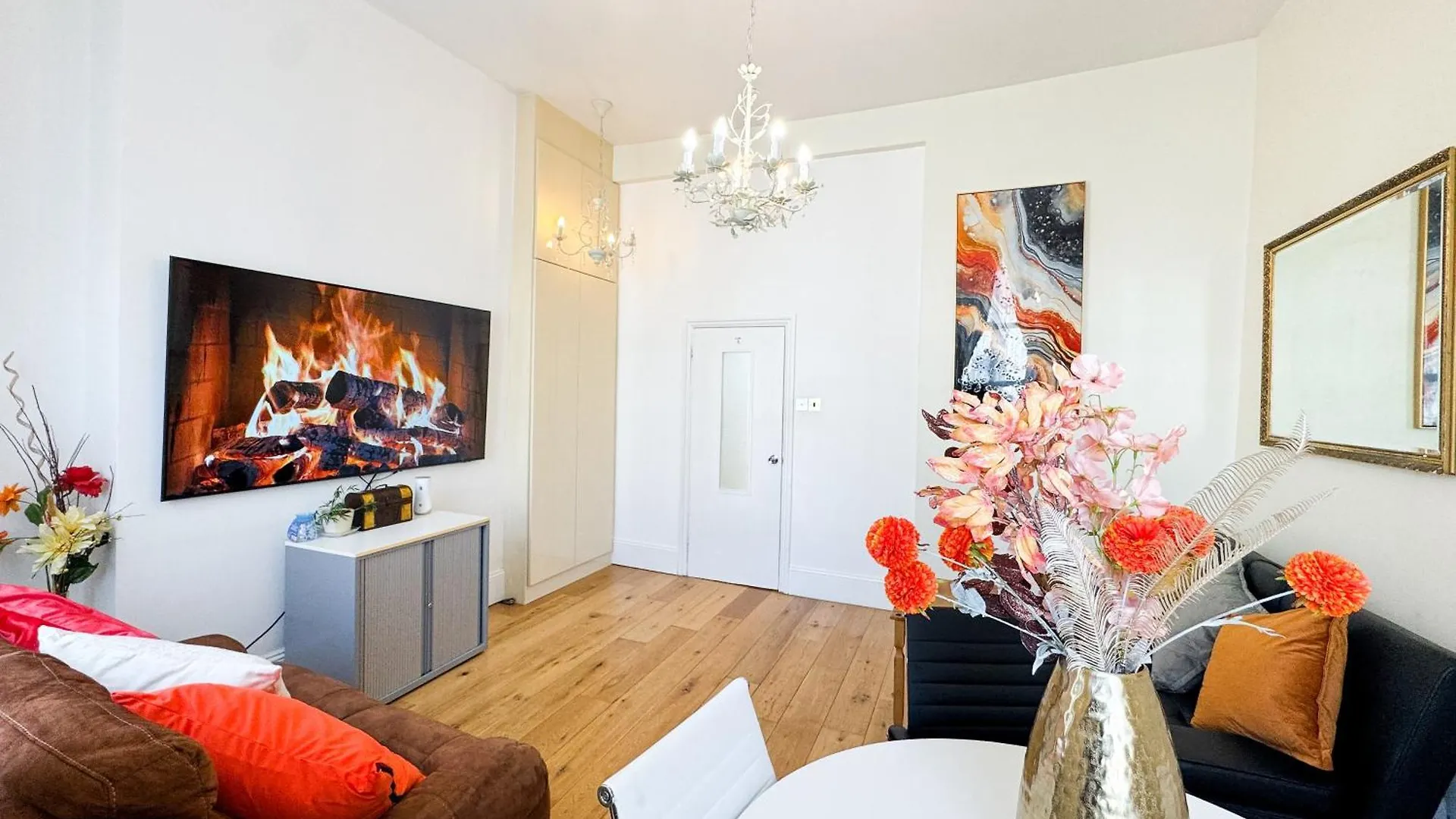 Mile End Road Apartment London By Smart Corporate Stays United Kingdom