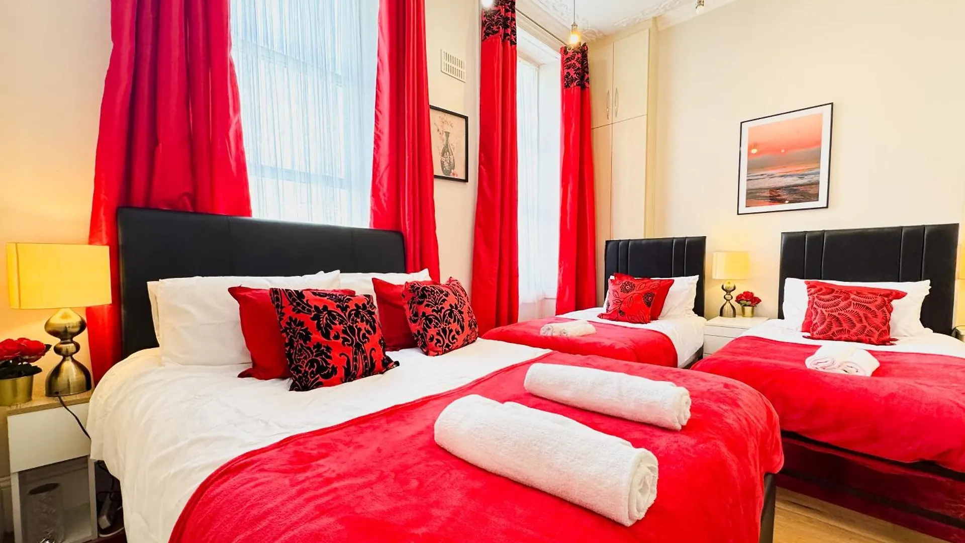 Mile End Road Apartment London By Smart Corporate Stays