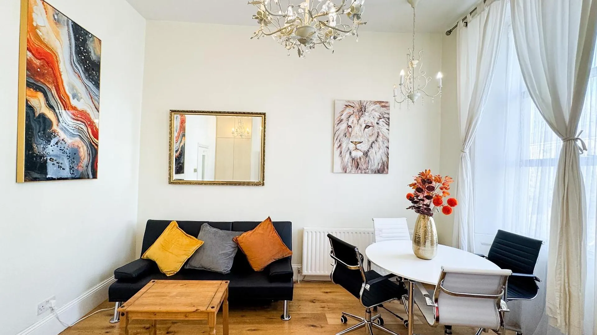Mile End Road Apartment London By Smart Corporate Stays